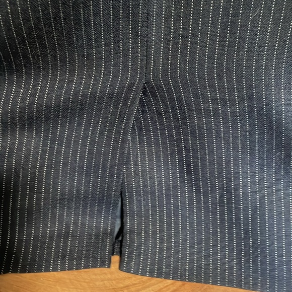 Kasper suit jacket and skirt - Picture 9 of 9